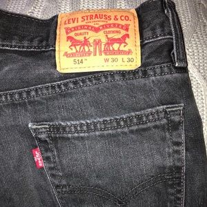 VINTAGE black levi mom jeans